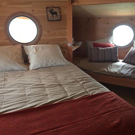 Cabane Flottante Millenium Varanges Ngoại thất bức ảnh